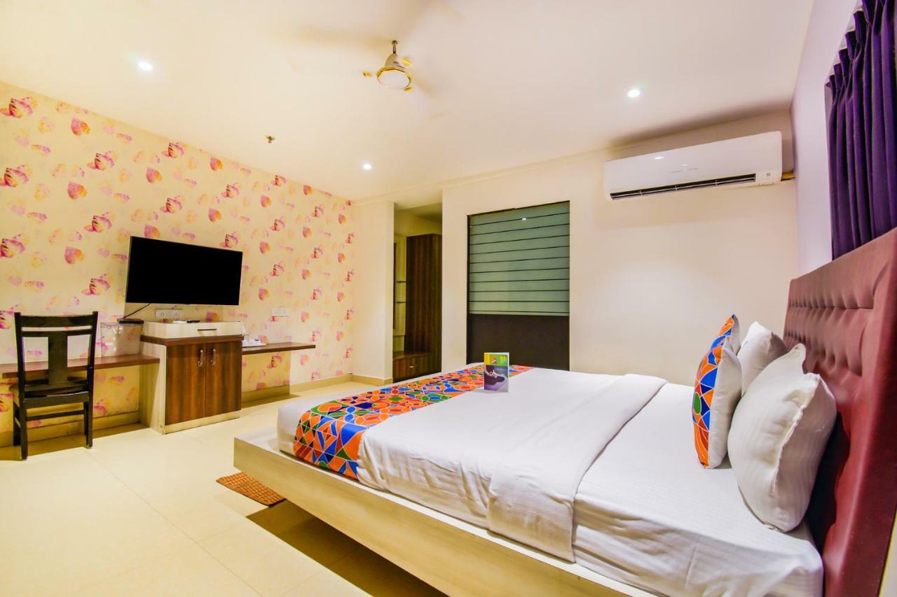Fabhotel Pentagon Next - Bhubaneswar Railway Station Exterior foto